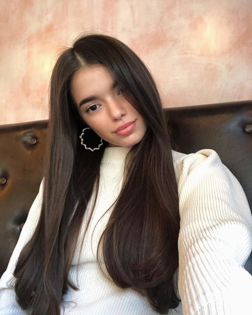 Модель эскорт-услуг Жаннет