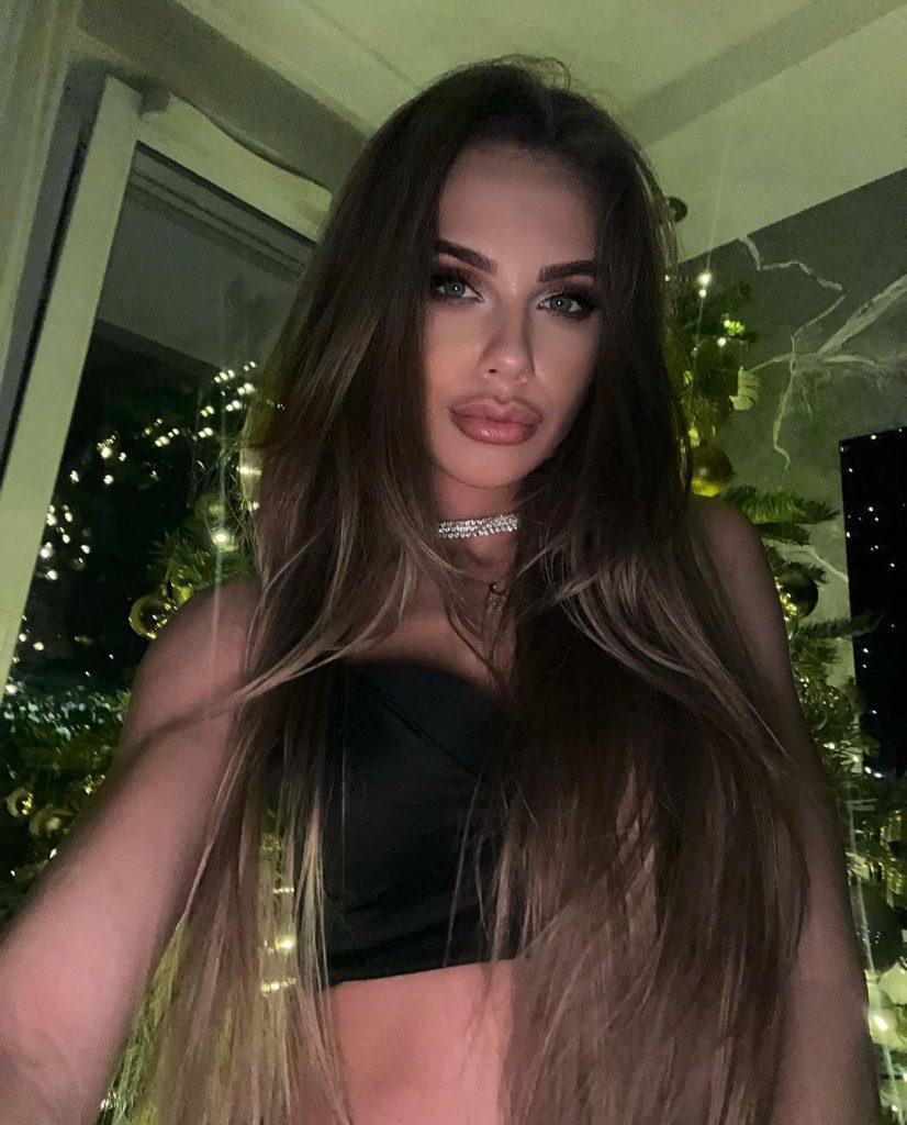 Девушка на час Агата в Мск