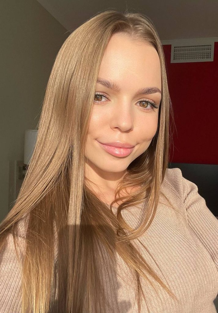 Девушка на час Жизель