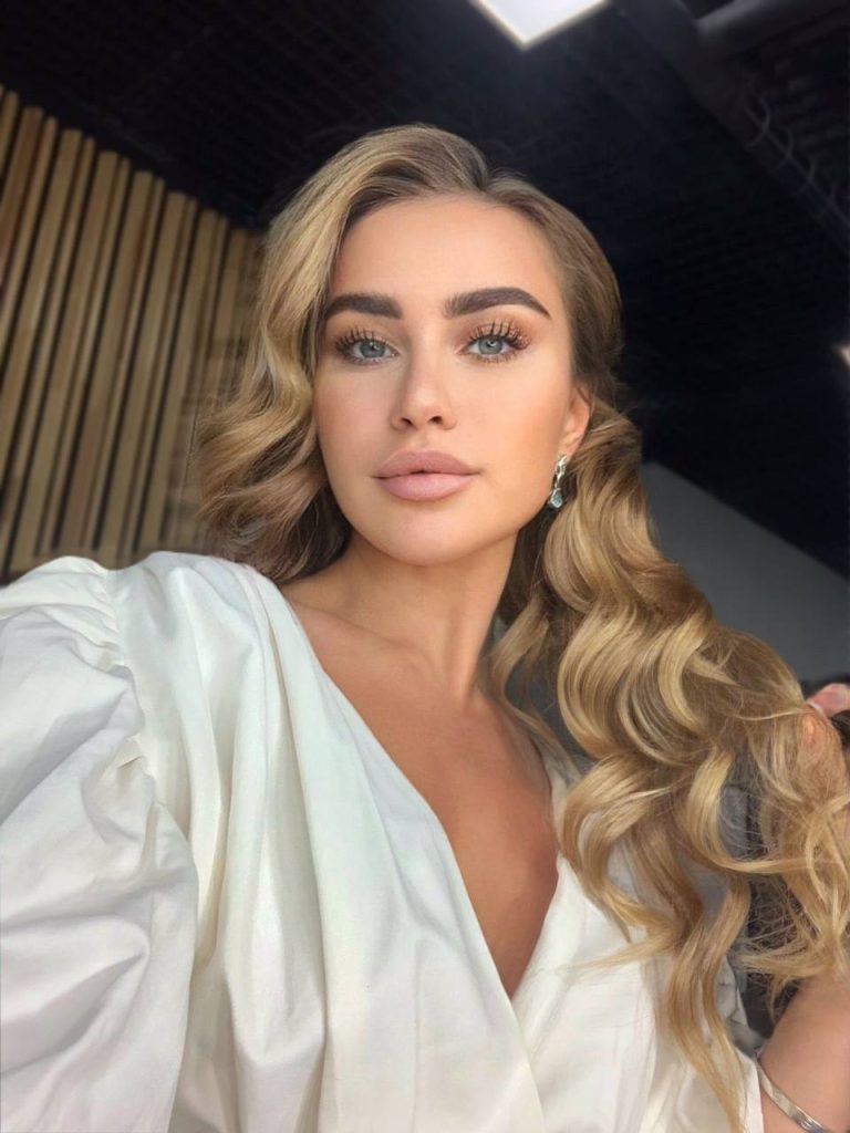 Модель эскорт-услуг Джес modern-msk.ru